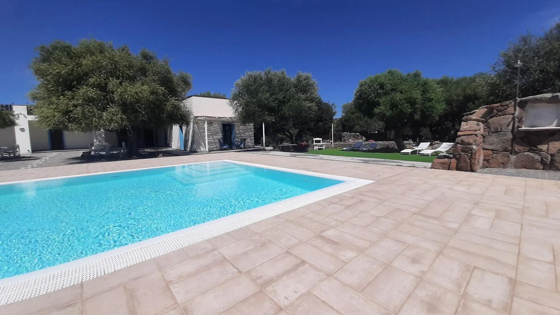 Borgo Rurale Cares Villa Dorgali