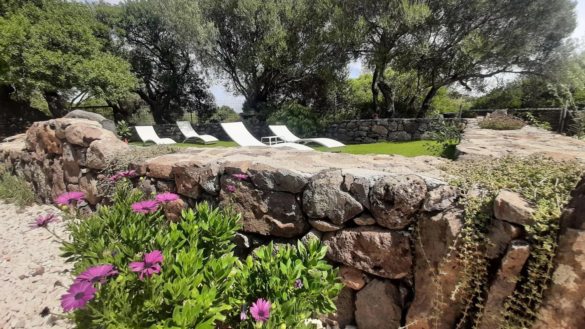 Farm stay Borgo Rurale Cares Villa Dorgali